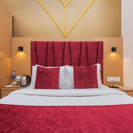 Hotel Priceless Suite Bombay Exhibition Centre Goregaon West Mumbai Exterior foto