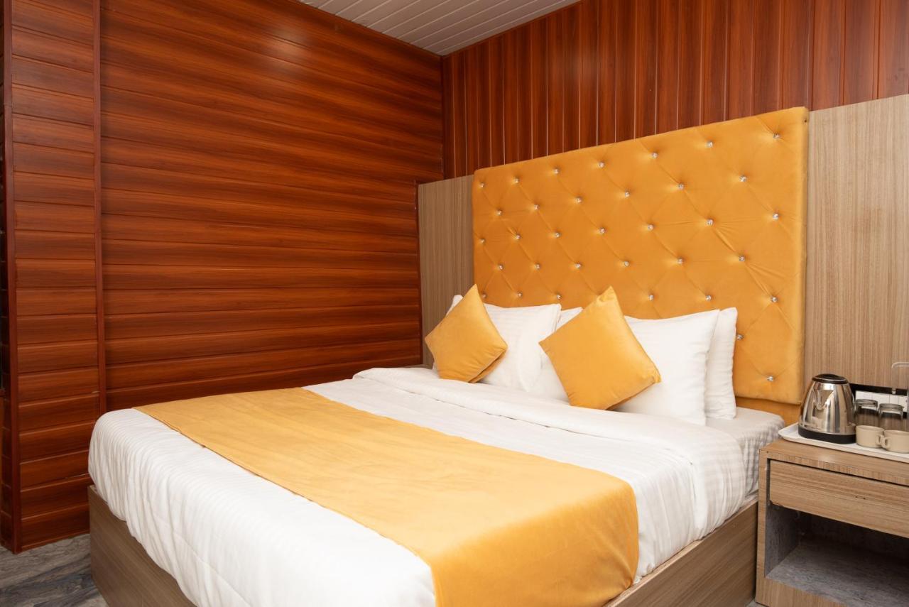 Hotel Priceless Suite Bombay Exhibition Centre Goregaon West Mumbai Exterior foto