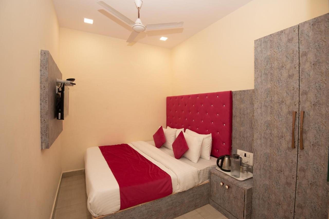 Hotel Priceless Suite Bombay Exhibition Centre Goregaon West Mumbai Exterior foto