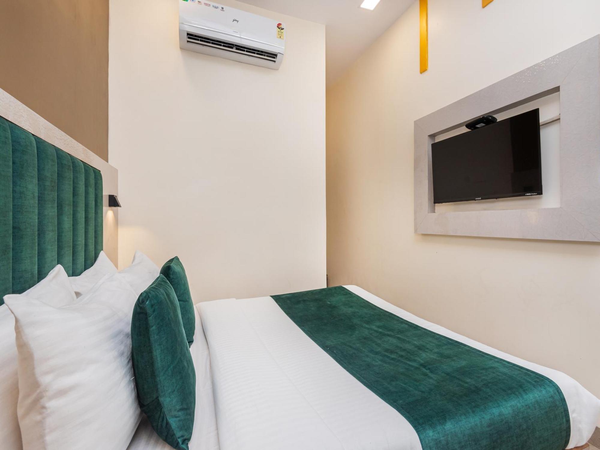 Hotel Priceless Suite Bombay Exhibition Centre Goregaon West Mumbai Exterior foto