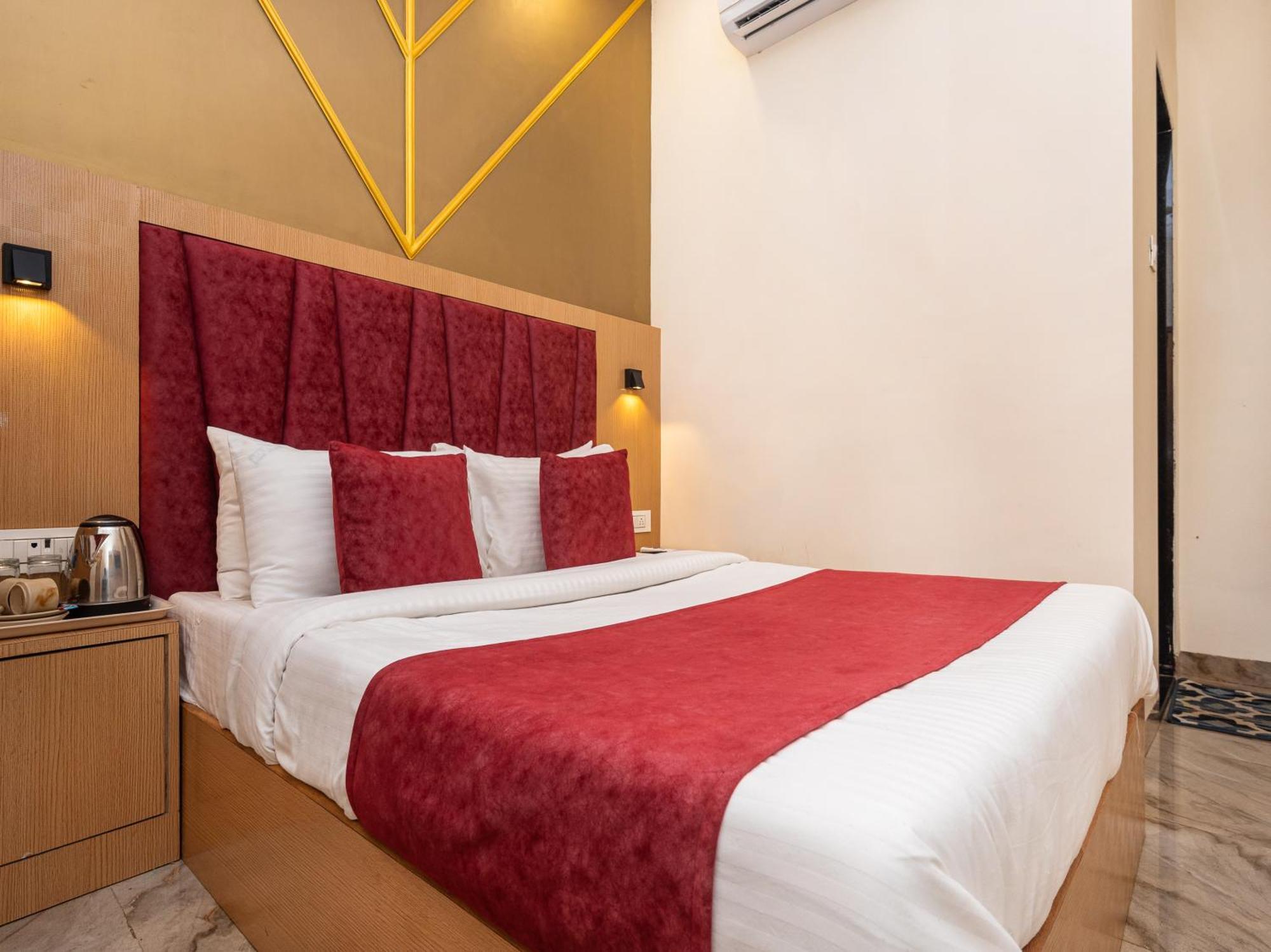 Hotel Priceless Suite Bombay Exhibition Centre Goregaon West Mumbai Exterior foto